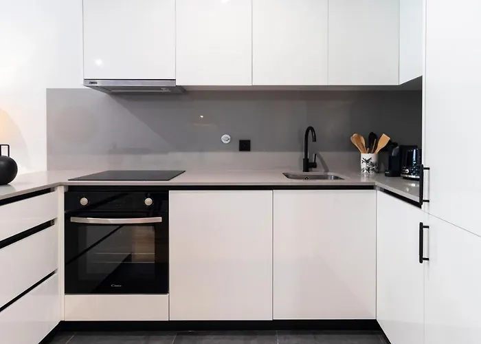 Premium 2br Flat Near Santa Catarina By Lovelystay Apartment *