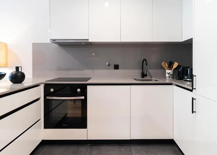 Premium 2br Flat Near Santa Catarina By Lovelystay Lejlighed Porto